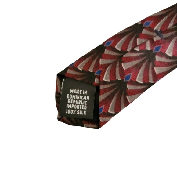 Van Heusen Silk Tie Red Blue Diamonds Mens Necktie Business Career Menswear - Picture 4 of 4